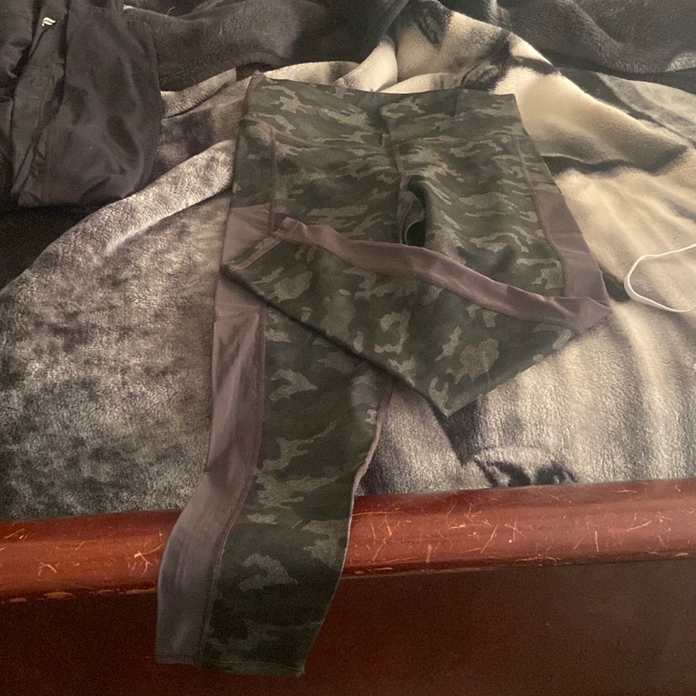 Fabletics leggings